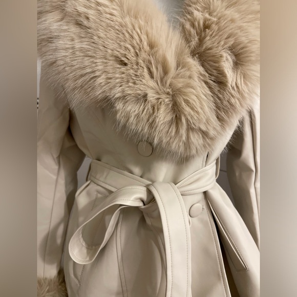 New Size Large Faux Leather Long Coat with Faux Fur Removable Trim, light beige - Picture 6 of 16